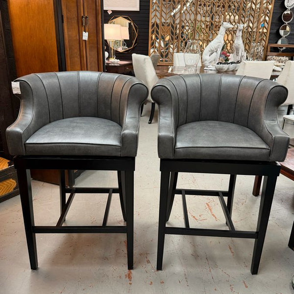 PAIR Hillsdale Gray Faux Leather Swivel Bar Stools 24x21x41