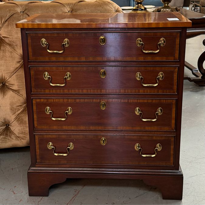 Councill Craftsman 4-Drw Georgian Chest 26x13x30