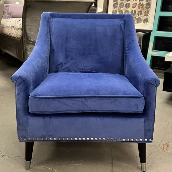 SET/2 Periwinkle Velvet Sitting Chairs 28.5x31x33