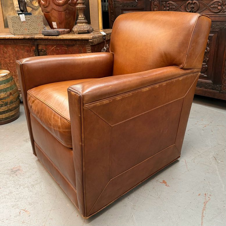 Stickley Modern Leather Swivel Club Chair 31x32x33