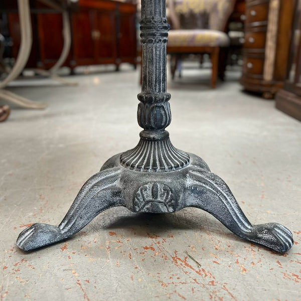Small Stone Top/Metal Base Bistro Table 23.5x23.5x28