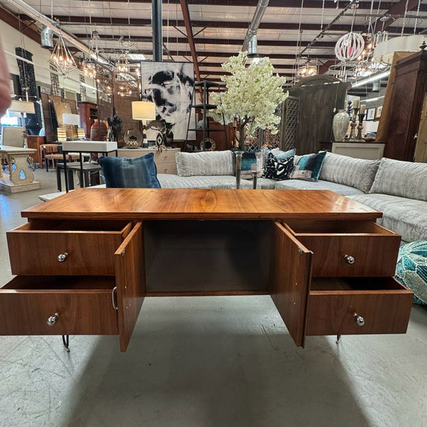 Mod Credenza W/Hairpin Legs 61x18.5x29