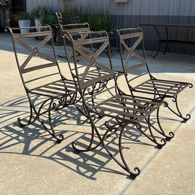 O.W.Lee Classico Table W/4 Chairs & Bench