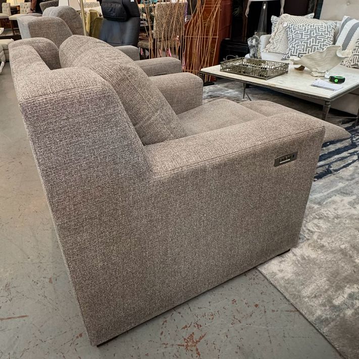 Bassett Somers Upholstered Track Arm Motion Wall Hugger Recliner 39x41x41