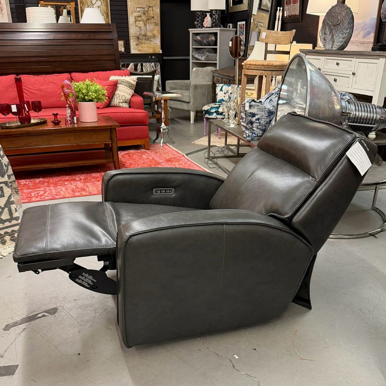 Haverty's Haley Leather Power Recliner 34X41X39 NEW