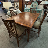 Havertys Mesa Dining Table & 4 Chairs 42"x42" W/1-14" Leaf