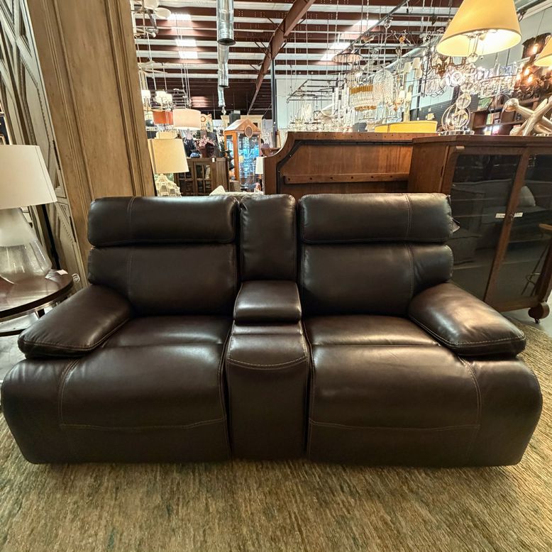 Havertys Denver Reclining Sofa W/Center Console 78x42x40 NEW