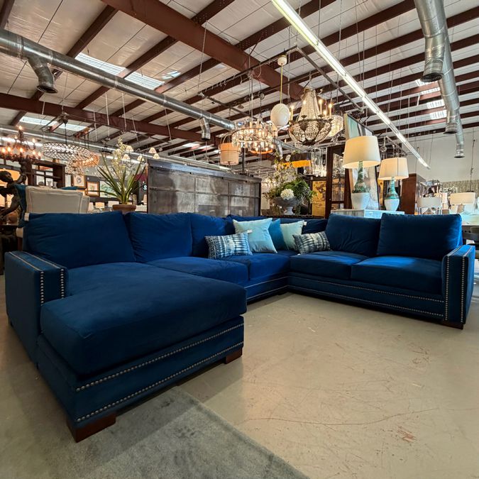 Havertys Scott Rosenbaum Spartan Sapphire Velvet Sectional 139x70/46x38