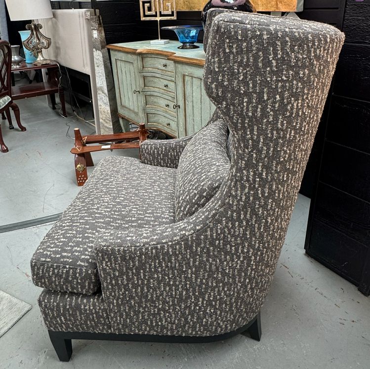 Custom Bernhardt Upholstered Lee Jofa Modern Fabric Wingback Chair 32x37x46.5 NE