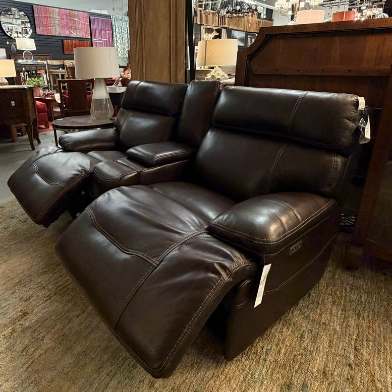Havertys Denver Reclining Sofa W/Center Console 78x42x40 NEW