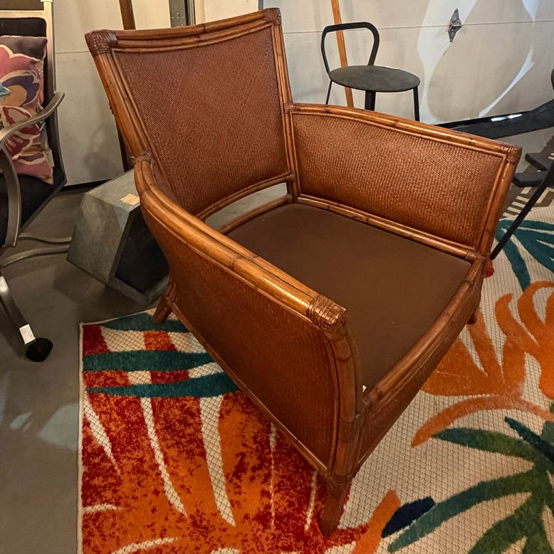 PAIR Ethan Allen Faux Bamboo & Wicker Chairs 34x37x35 & Ottoman