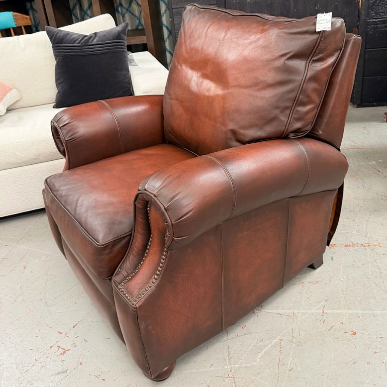 Bernhardt Van Gough Leather Recliner 36x44x38