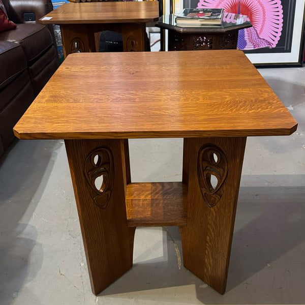 Stickley Argyle Street Mission Oak Side Table 24x24x26