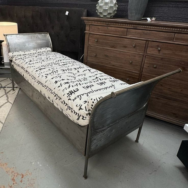 Antique/Vintage French Steel Daybed 90"Lx32"Wx37.5"H