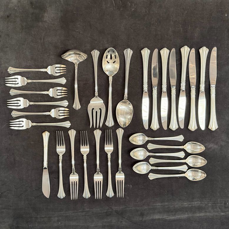 31-Pc Reed & Barton 18th Century Sterling Flatware