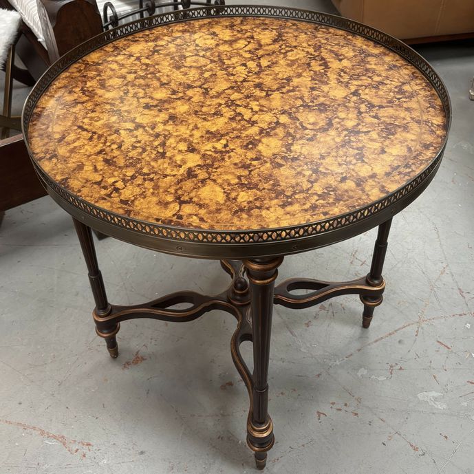 Ardley Hall Round Gallery Table 28x28x28