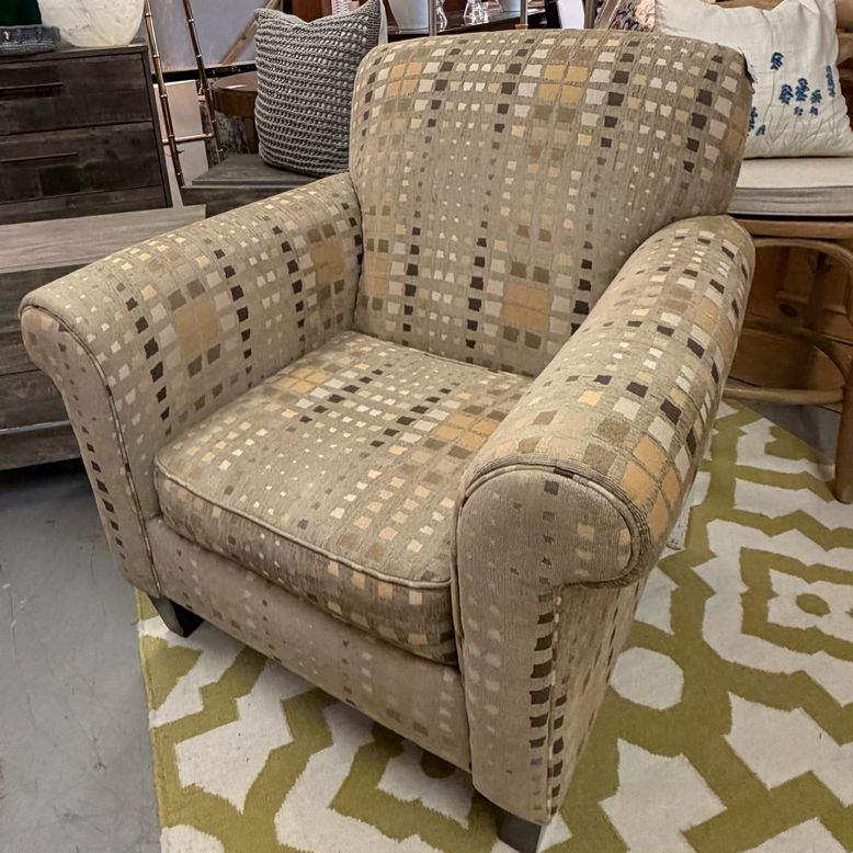 Havertys Sandy Taupe Squares Accent Chair 37x34x37 FINAL SALE