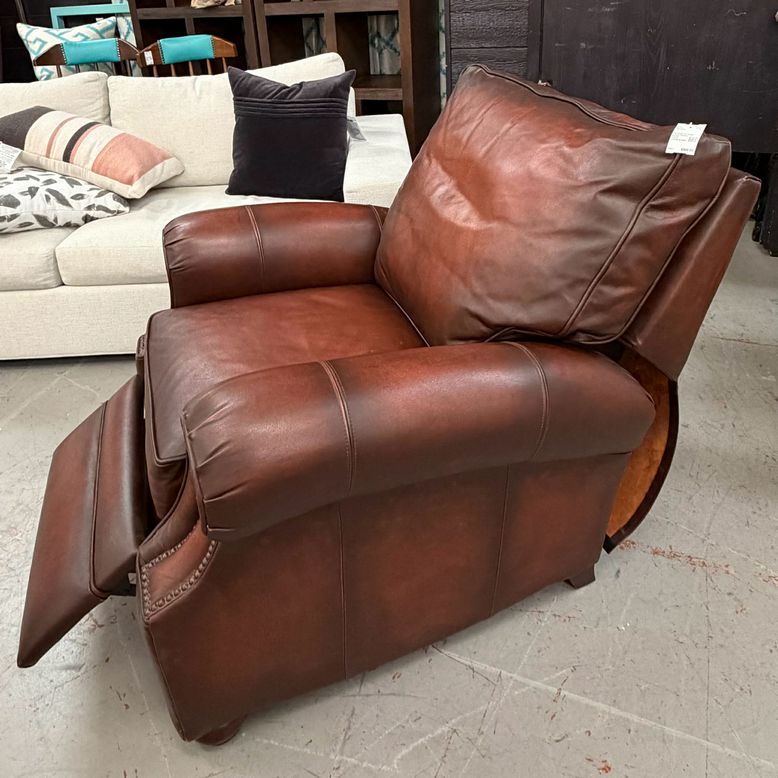 Bernhardt Van Gough Leather Recliner 36x44x38