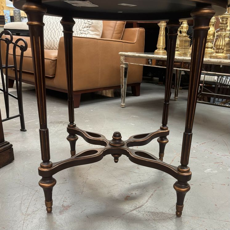 Ardley Hall Round Gallery Table 28x28x28