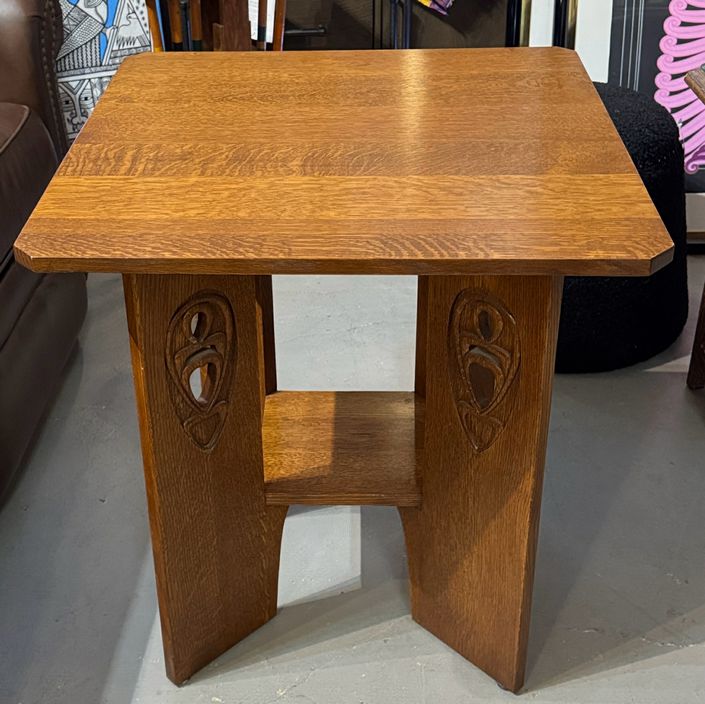 Stickley Argyle Street Mission Oak Side Table 24x24x26