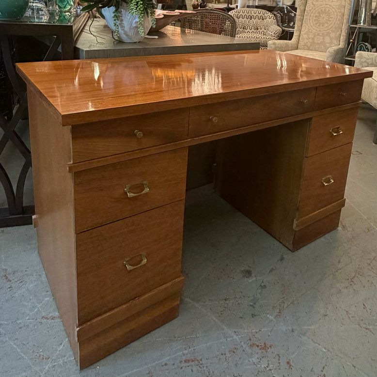 Distinctive Furniture by Stanley MCM Walnut Desk 48x23x29