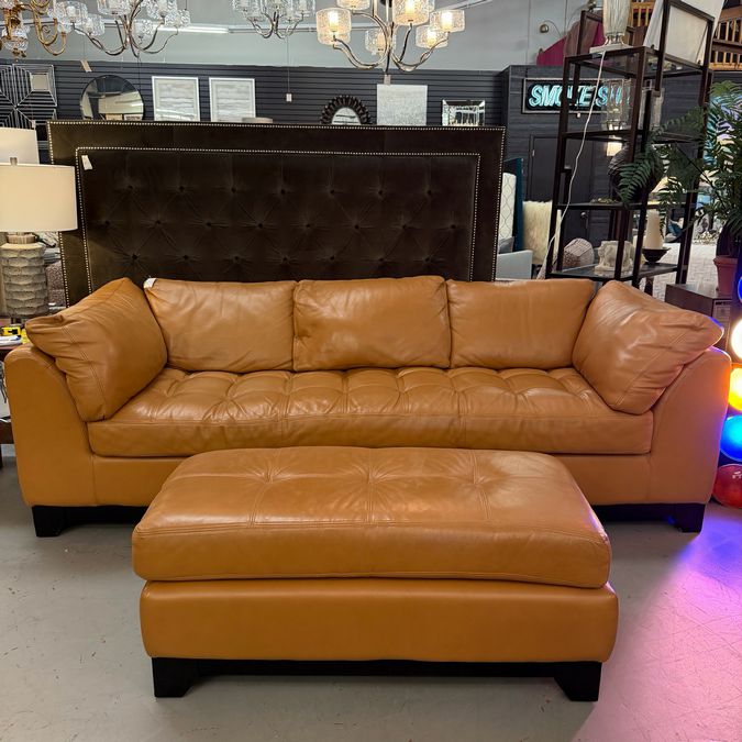 Cantoni Sofa & Ottoman W/Marsala Buckskin Leather 100x37x33