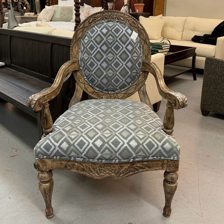 Modern Louis Style Round Back Arm Chair W/Gray Geometric Upholstery 30.5x29x41.5