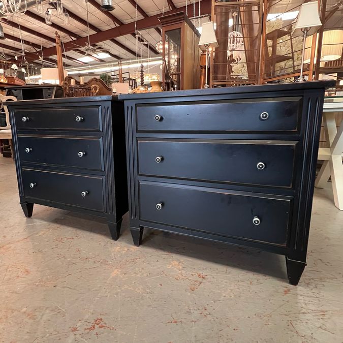 PAIR Ethan Allen Glover 3-Drw Nightstands Distress Black 30x19x29