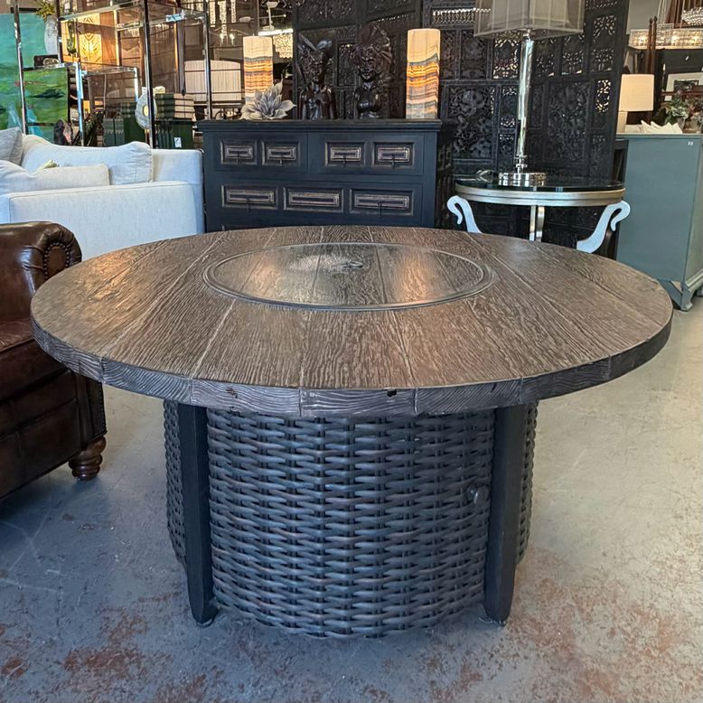 Pinecone Vale Fire Pit Table AS IS 48"D x 25"H