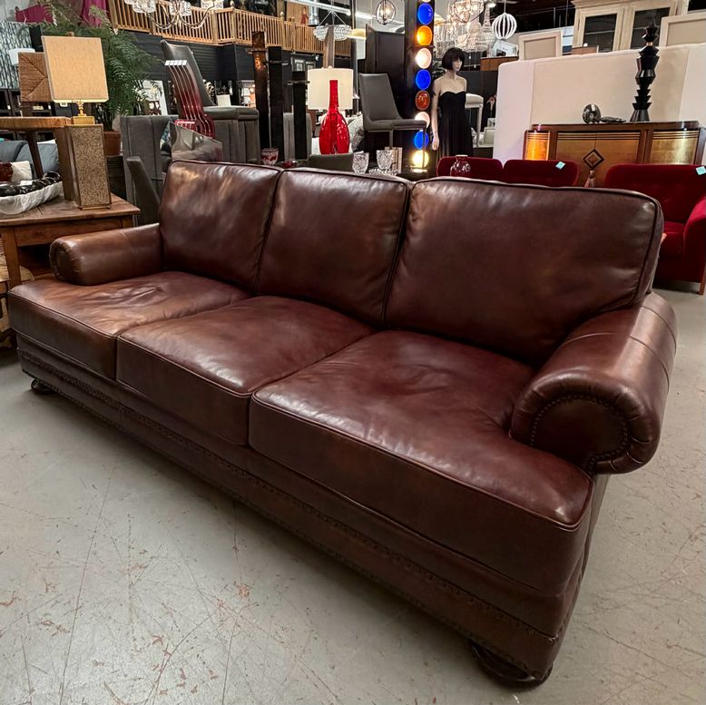 Bernhardt Foster Brown Leather Sofa W/Nailhead Trim 96x48x36